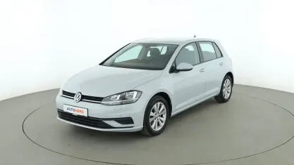 Gebraucht VW Golf VII Trendline 2017 Weiß Limousine