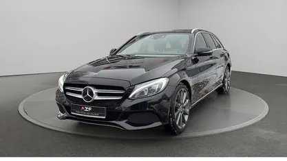 Schwarz Gebraucht 2018 Mercedes C300 Avantgarde Limousine | 24.890 € (Guter Preis)