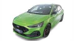 Gruen Neu 2025 Ford Focus ST Limousine | 42.980 € (Fairer Preis)