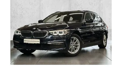 Imperialblau brillanteffekt Gebraucht 2019 BMW 520 Sport Line Kombi | 25.490 € (Fairer Preis)