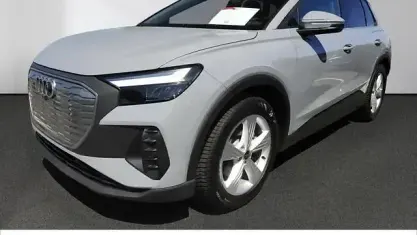 Gebraucht Audi Q4 e-tron Comfort 125 kW (170 PS) 2023 Kieselgrau SUV