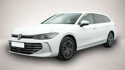 Gebraucht VW Passat Elegance 150 PS (110 kW) 2024 Weiß Kombi