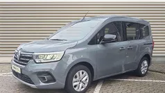 Grau Gebraucht 2021 Renault Kangoo Edition One Limousine | 19.790 € (Fairer Preis)