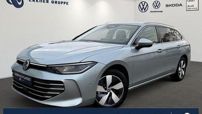 Gebraucht VW Passat Business 218 PS (160 kW) 2025 Silber Kombi
