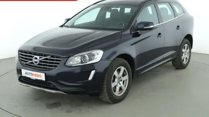 Gebraucht Volvo XC60 Momentum 190 PS (139 kW) 2015 Blau SUV