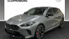 Skyscraper grau Neu 2025 BMW M135 M Sport Kleinwagen | 57.980 € (Fairer Preis)