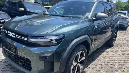 Neu Dacia Bigster Journey 140 PS (102 kW) 2026 Zieder grün SUV