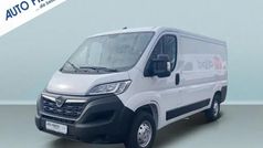 Eis weis Gebraucht 2023 Opel Movano Edition Van | 27.850 € (Fairer Preis)
