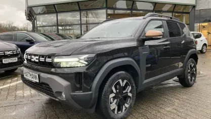 Neu Dacia Duster Extreme 131 PS (96 kW) 2025 Perlmuttschwarz metallic (schwarz) SUV