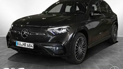 Gebraucht Mercedes GLC300 AMG 269 PS (197 kW) 2026 SUV