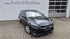 Zilinaschwarz metallic Gebraucht 2024 Kia Ceed Comfort Limousine | 23.900 € (Guter Preis)