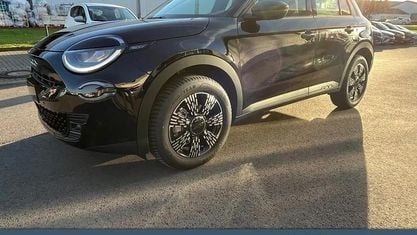 Ny Fiat 600 Business 81 HK (59 kW) 2026 Sort SUV
