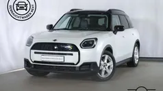 Weiss Gebraucht 2024 Mini Countryman SUV | 44.820 € (Fairer Preis)