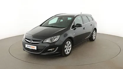 Usata Opel Astra Exklusiv 170 CV (125 kW) 2015 Nero Station wagon