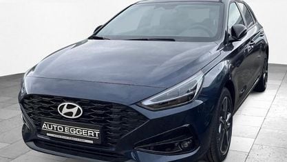 Käytetty Hyundai i30 Advantage 115 HP (84 kW) 2026 Sininen