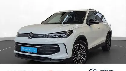 Gebraucht VW Tiguan Goal 150 PS (110 kW) 2025 Pure white SUV
