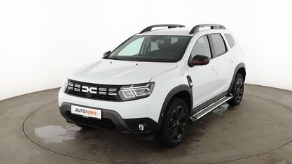 Second-hand Dacia Duster Extreme 150 CP (110 kW) 2023 Alb SUV