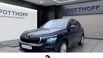Gebraucht 2024 Skoda Kamiq Selection SUV | 22.577 € (Guter Preis)