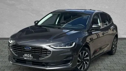 Usado Ford Focus Titanium 155 CV (114 kW) 2025 Gris Berlina