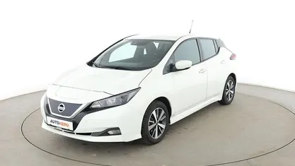 Gebraucht Nissan Leaf Acenta 110 kW (150 PS) 2022 Weiß Kleinwagen