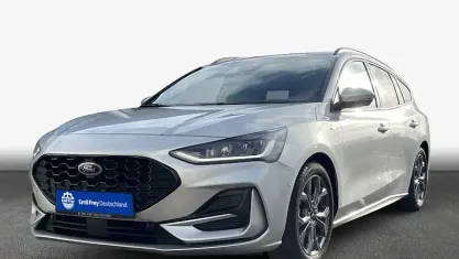 Gebraucht Ford Focus ST-Line X 155 PS (114 kW) 2025 Moondust silver (metallic) Kombi