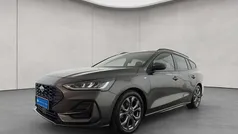 Grau Gebraucht 2024 Ford Focus ST-Line X Kombi | 24.760 € (Fairer Preis)