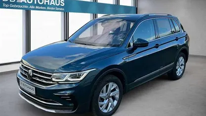 Gebraucht VW Tiguan Elegance 150 PS (110 kW) 2024 Blau SUV