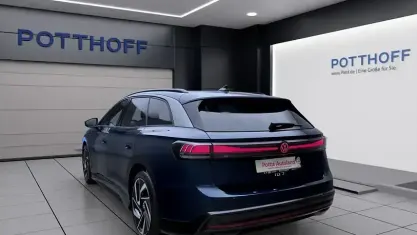 Gebraucht VW ID.7 Pro 210 kW (286 PS) 2025 Aquamarinblau metallic Kombi