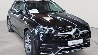Obsidianschwarz metallic Gebraucht 2022 Mercedes GLE350 AMG SUV | 51.990 €