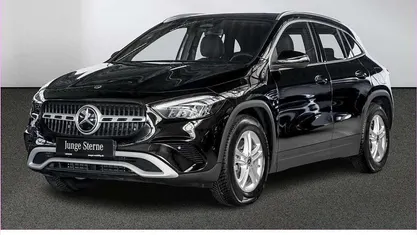Gebraucht Mercedes GLA200 163 PS (119 kW) 2024 SUV