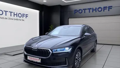 Gebraucht Skoda Superb Selection 265 PS (194 kW) 2025 Kombi
