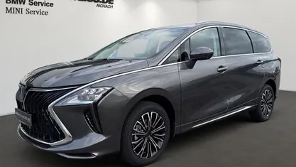 Black (schwarz) Neu 2025 DFSK Forthing 4 Van / Kleinbus | 36.995 € (Fairer Preis)