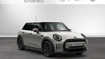 Gebraucht Mini Cooper 156 PS (114 kW) 2024 Melting silver Kleinwagen