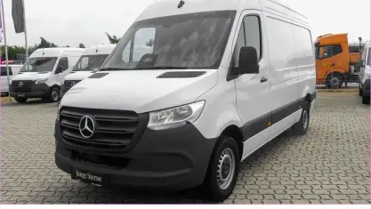 Gebraucht Mercedes Sprinter 170 PS (125 kW) 2025 Weiß Van
