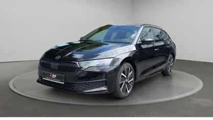 Gebraucht Skoda Octavia SportLine 150 PS (110 kW) 2025 Blackmagic perleffekt Kombi