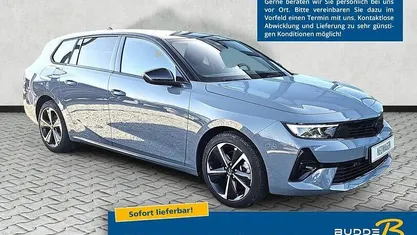 Neu Opel Astra 131 PS (96 kW) 2025 Grafikgrau uni Kombi