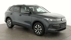 Delfin grau metallic Neu 2025 VW Tiguan Life SUV | 39.895 € (Guter Preis)