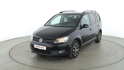 Schwarz Gebraucht 2015 VW Touran Comfortline Van / Kleinbus | 14.590 € (Fairer Preis)