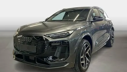 Neu Audi Q6 e-tron Business 225 kW (306 PS) 2026 Daytonagrau perleffekt SUV