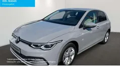 Gebraucht 2020 VW Golf VIII Life Limousine | 21.490 € (Fairer Preis)