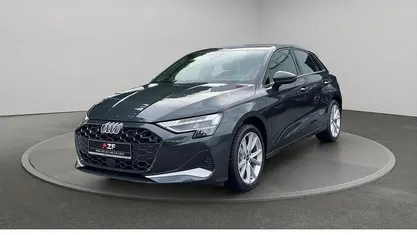 Grau Neu 2025 Audi A3 Advanced Plus Limousine | 35.990 € (Fairer Preis)