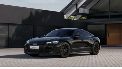 Gebraucht 2025 Audi e-tron GT quattro Comfort Limousine | 97.450 € (Superpreis)
