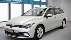 Silber Gebraucht 2022 VW Golf VIII Life Kombi | 20.610 € (Guter Preis)