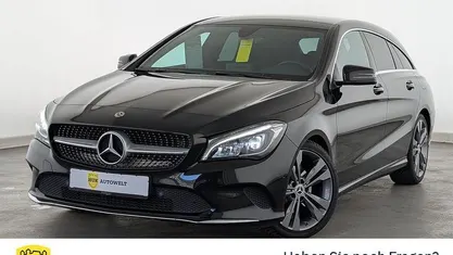 Gebraucht Mercedes CLA200 Shooting Brake Urban 156 PS (114 kW) 2018 Schwarz Kombi