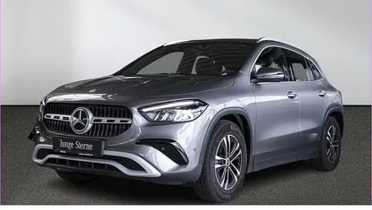 Gebraucht Mercedes GLA200 163 PS (119 kW) 2025 Lack mountaingrau SUV
