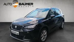 Mitternachtsschwarz Gebraucht 2024 Seat Arona FR SUV | 24.990 € (Fairer Preis)