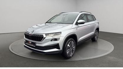 Używany Skoda Karoq Tour 150 KM (110 kW) 2026 Srebrny SUV