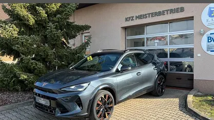 Neu Cupra Formentor VZ 333 PS (244 kW) 2025 S7 magnetic tech metallic SUV