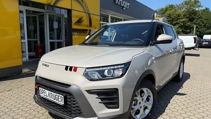 Nowe SsangYong Tivoli 163 KM (119 kW) 2025 Beżowy SUV