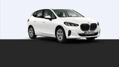 Mineralweiß metallic Gebraucht 2024 BMW 218 Active Tourer Shadowline Van / Kleinbus | 35.410 € (Guter Preis)